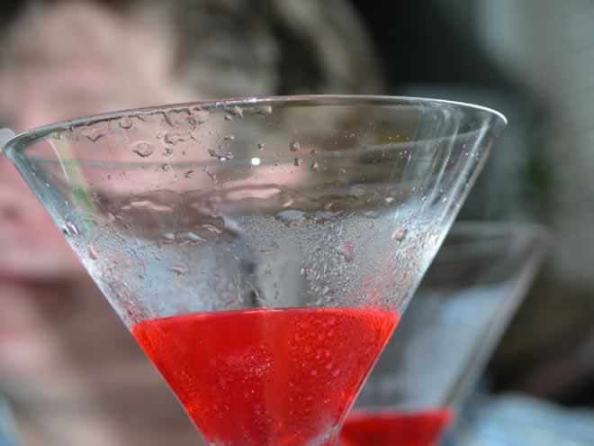 idostill-signature-cocktail Signature Cocktails for Vow Renewals