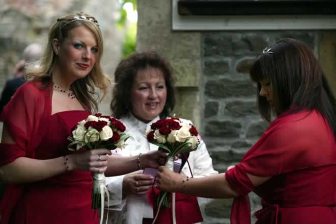 Trends in Vow Renewal Attendants