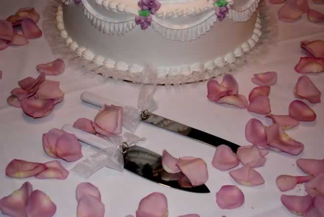 Decorating the Cake Table for Your Vow Renewal
