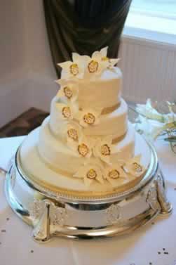 Fresh Lemon Cake for a Vow Renewal
