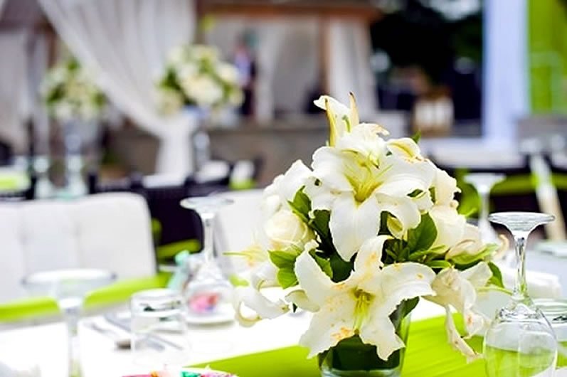 Green and white lily centerpiece