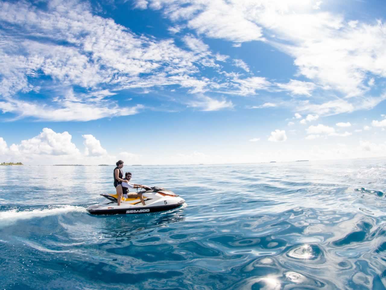 Maldives Jetskiing