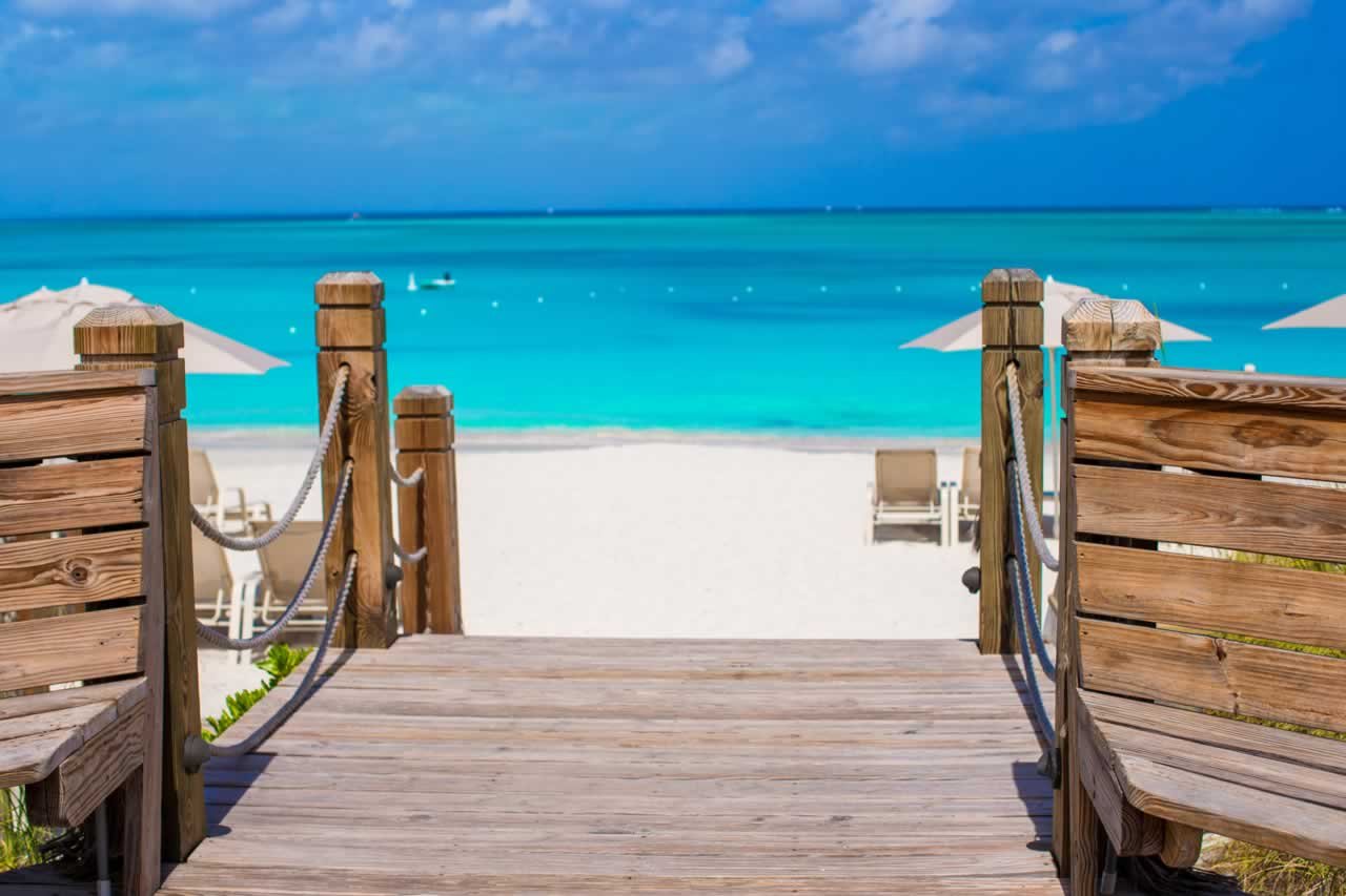 10 Reasons to Plan Your Destination Vow Renewal in Turks and Caicos