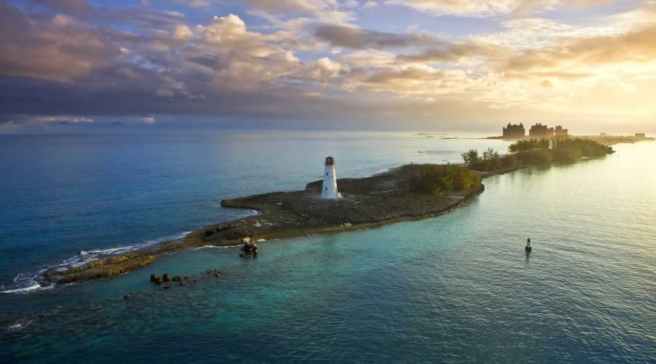 10 Reasons Nassau is the Perfect Destination Vow Renewal Island