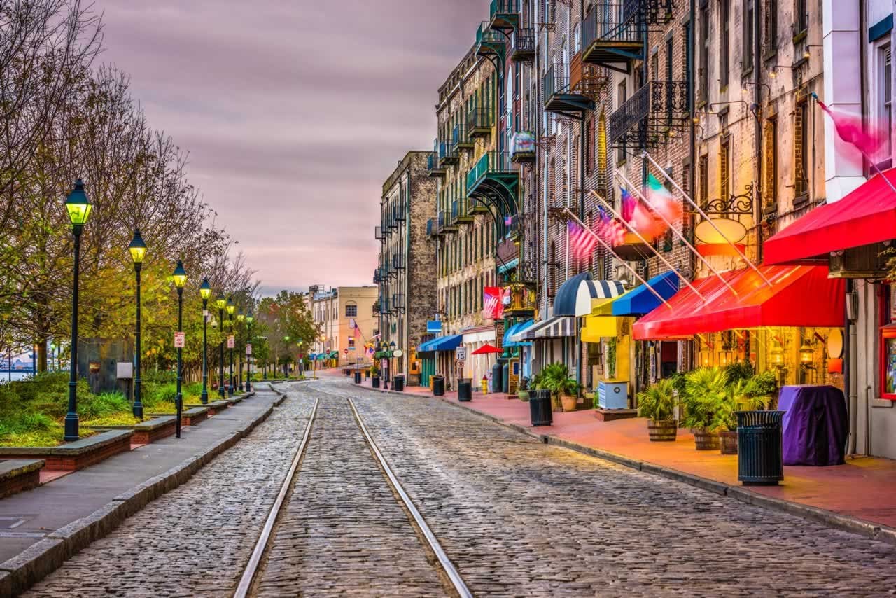 Second Honeymoon Idea: Memorable 3-Day Escape in Savannah, GA