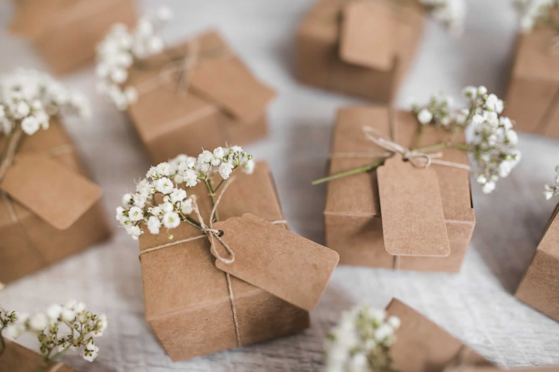Zero-Waste Guest Favors for Your Vow Renewal: Eco-Friendly and Memorable Ideas
