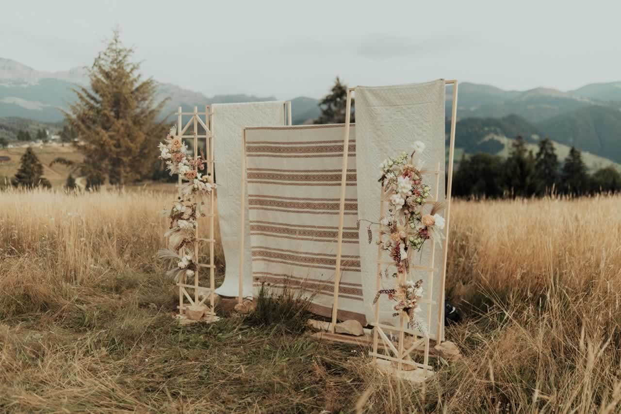 zero-waste ceremony decorating: DIY and Handmade Décor